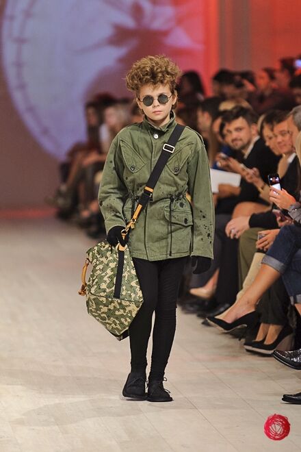 Коллекция мод для подростков от Анисимова