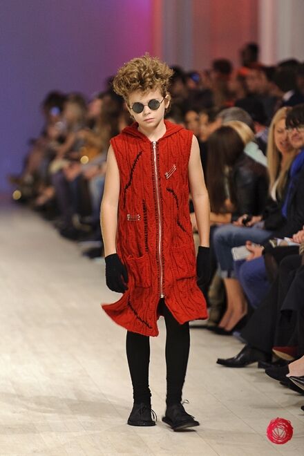 Коллекция мод для подростков от Анисимова