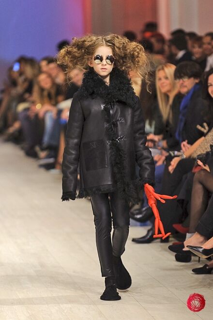 Коллекция мод для подростков от Анисимова