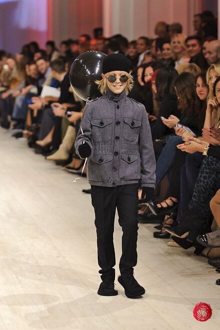 Коллекция мод для подростков от Анисимова