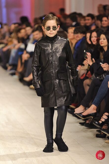 Коллекция мод для подростков от Анисимова