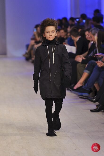 Коллекция мод для подростков от Анисимова