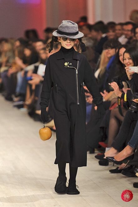 Коллекция мод для подростков от Анисимова