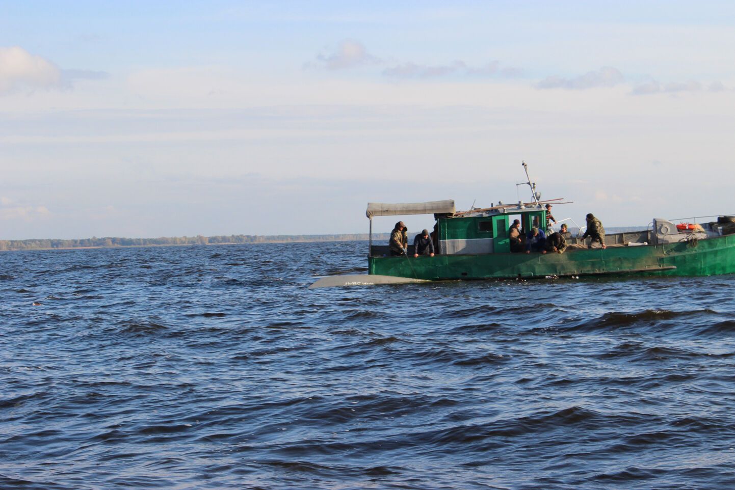 На Киевском водохранилище нашли лодку и тело одного из двух пропавших рыбаков