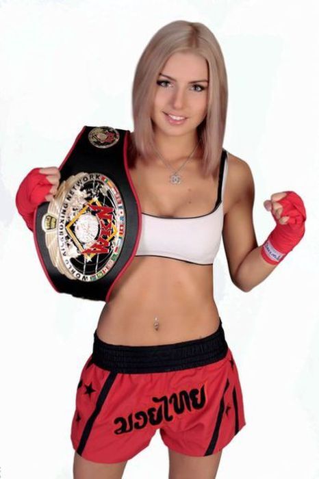 Сексуальная чемпионка по боксу. Фото