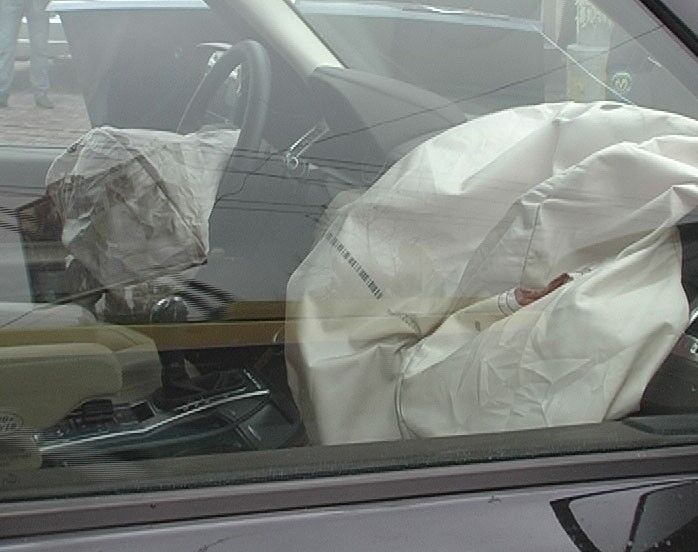 В Киеве женщина на джипе устроила крупное ДТП. Фото 