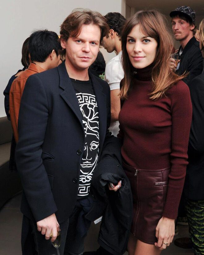 Звездные модницы отпраздновали открытие бутика Versace.  Фото