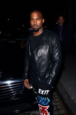 Звездные модницы отпраздновали открытие бутика Versace.  Фото