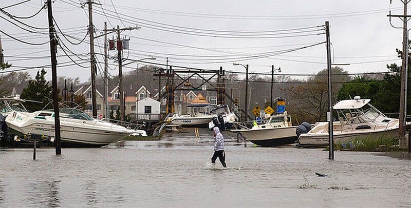 Полсотни жизней унес в США и Канаде ураган "Сэнди"