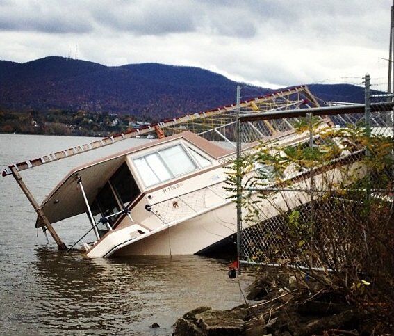 Как ураган топил авто в США: сравниваем с Украиной. Фото