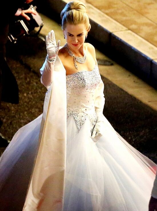 Николь Кидман в платье принцессы 