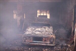 У Полтавській області на СТО згоріли два автомобілі