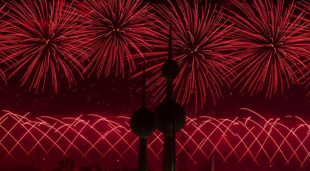 Невероятный фейерверк в Кувейте