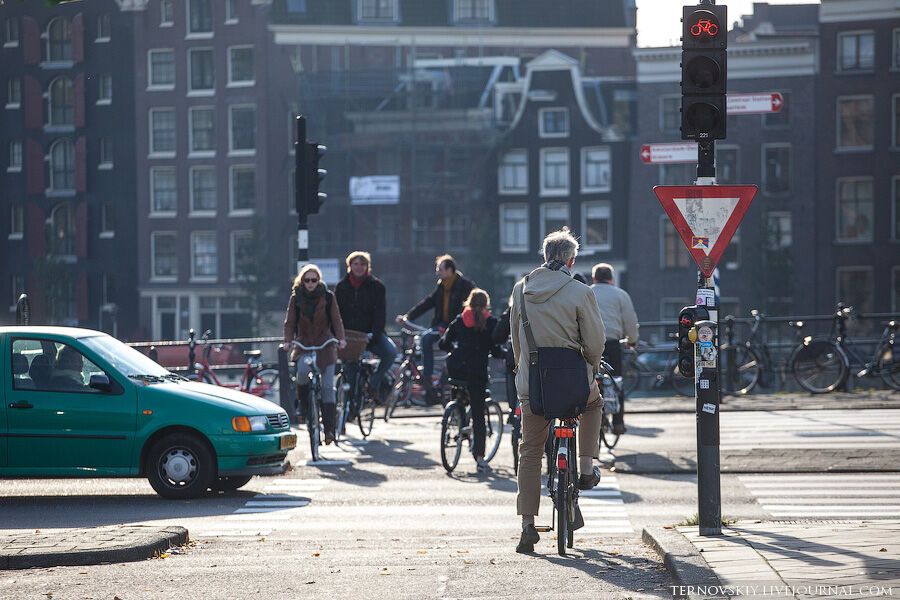 Велосипедный рай в Амстердаме