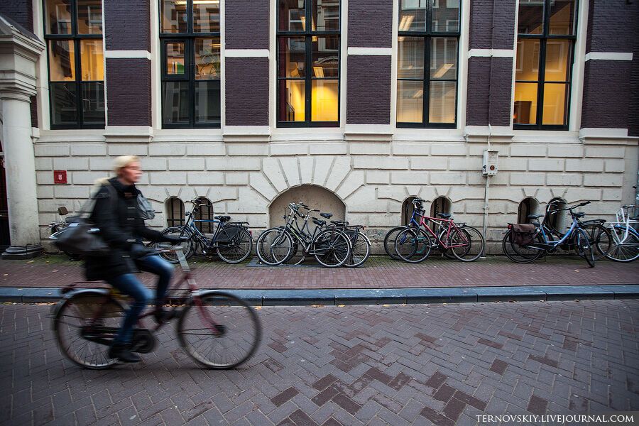 Велосипедный рай в Амстердаме