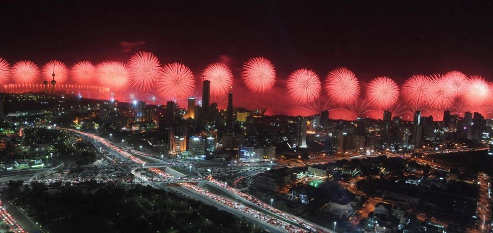 Невероятный фейерверк в Кувейте