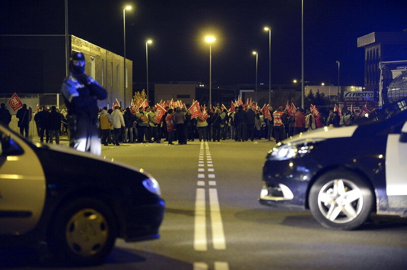 В 23-х странах ЕС проходят массовые забастовки