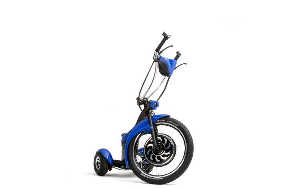 Голландцы полюбили колеса: мини-трицикл Qugo для города. Видео