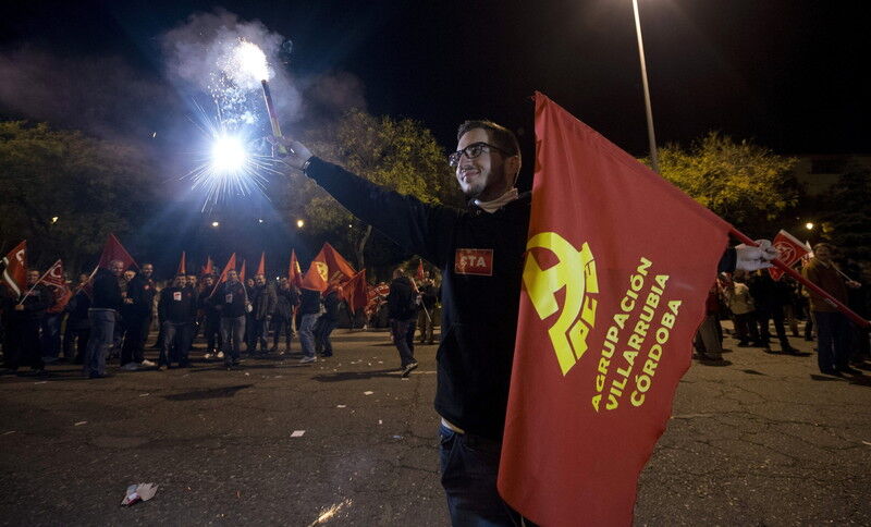 В 23-х странах ЕС проходят массовые забастовки