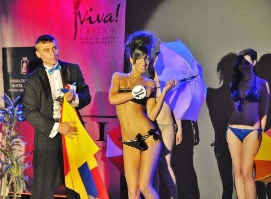 СМИ: Андрей Шевченко флиртует с болгарской топ-моделью. Фото 