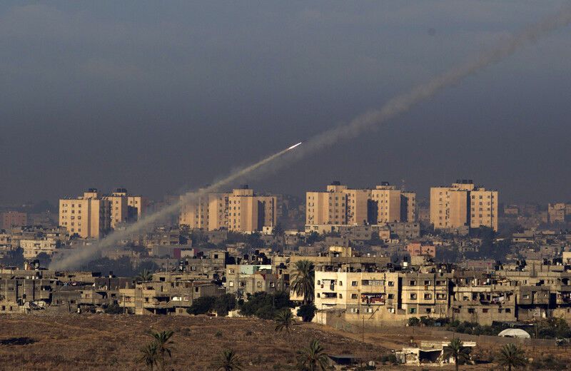 Израиль атаковал более 100 целей в секторе Газа