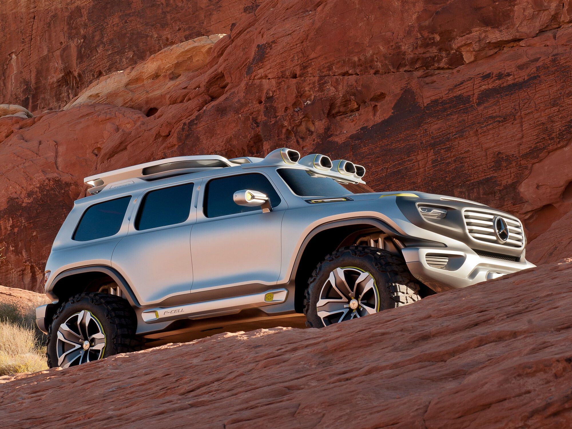 Монструозный джип 2025 года Mercedes-Benz Ener-G-Force Concept