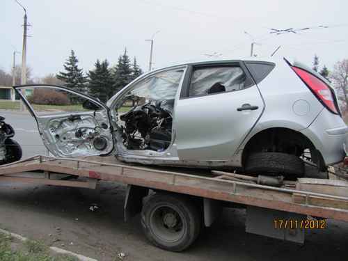 Ужасное ДТП в Краматорске: от машины осталась половина