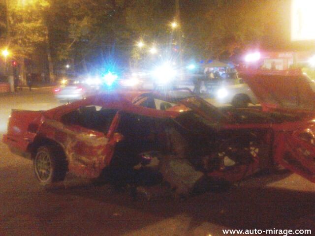 ДТП в Одессе: "ВАЗ" с пьяным водителем разорвал BMW