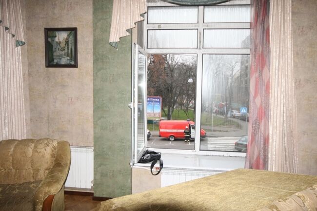 Утром в центре Киева горела квартира