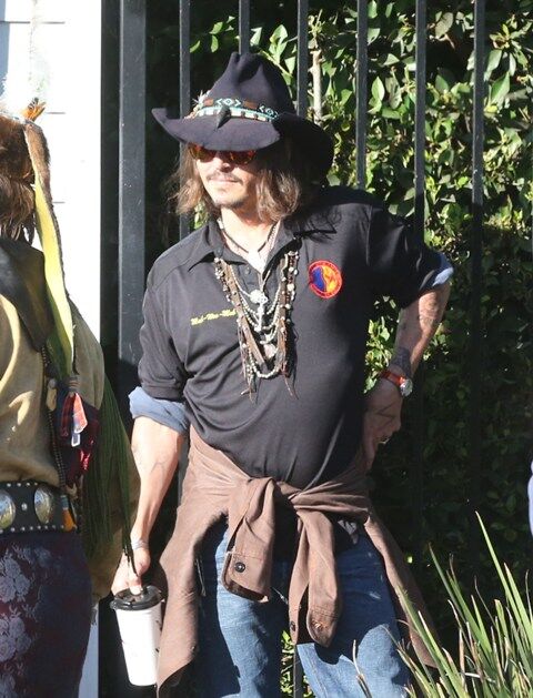 Джонни Депп нарядился на школьное мероприятие. Фото