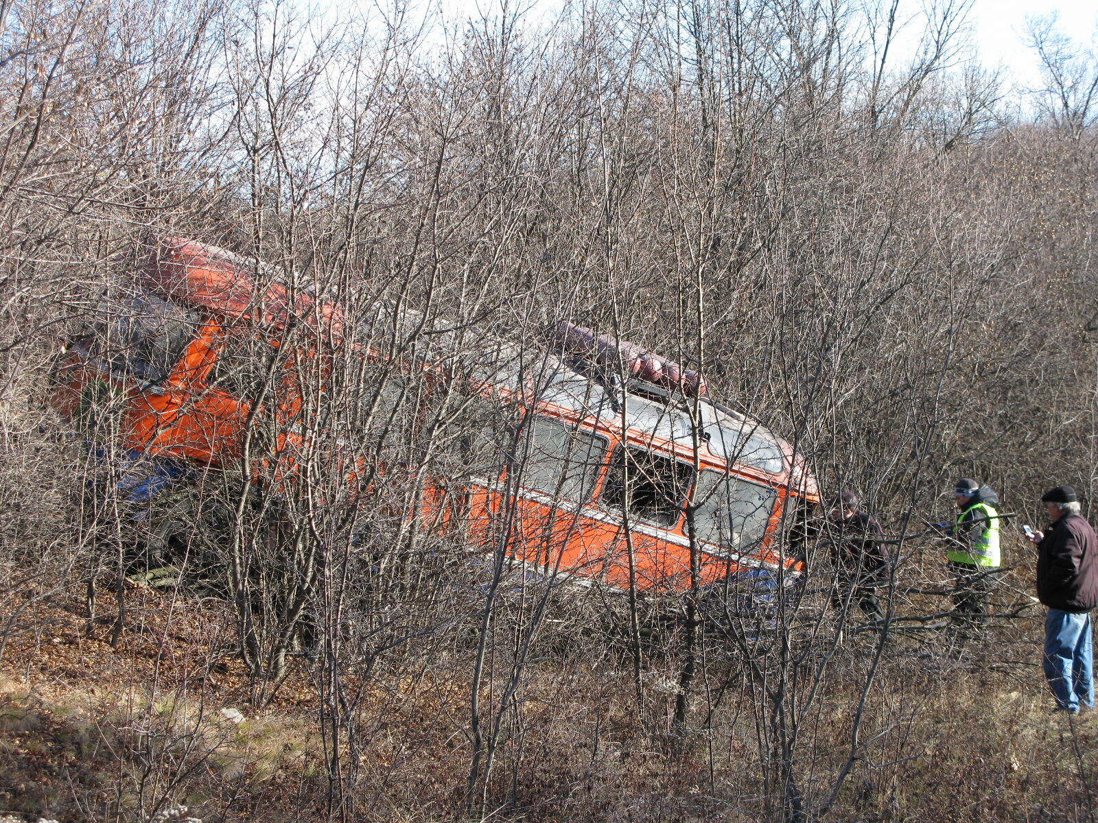 Фото смертельного ДТП с шахтерами на Луганщине  