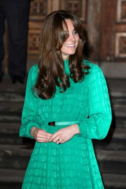 Кейт Миддлтон отказалась от облегающих нарядов. Фото