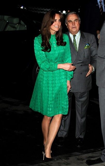 Кейт Миддлтон отказалась от облегающих нарядов. Фото