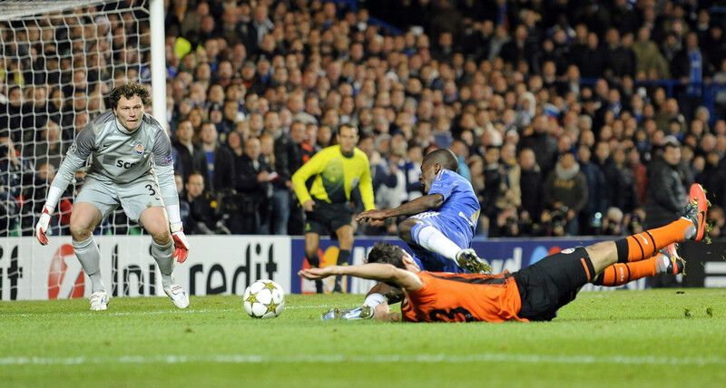 Челси - Шахтер: обидное поражение