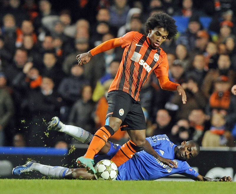 Челси - Шахтер: обидное поражение