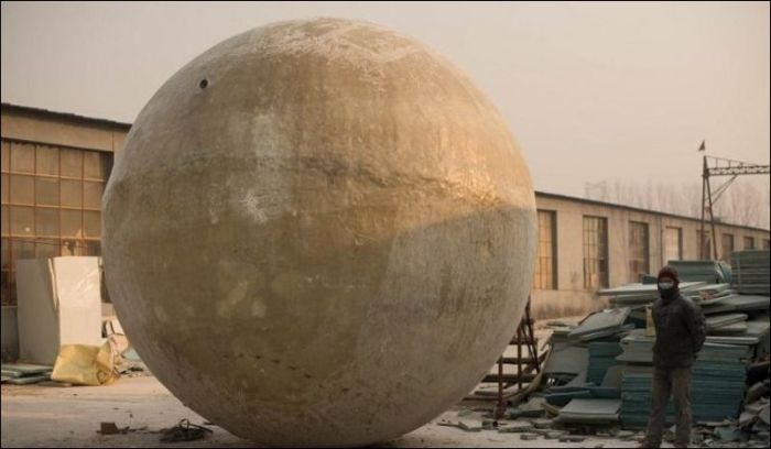 Китайцы строят сферические ковчеги на Конец Света. Фото 