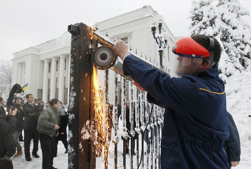 Первый день Верховной Рады VII созыва