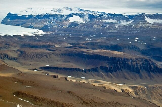 Сухие долины в Антарктиде - самое загадочное место на Земле