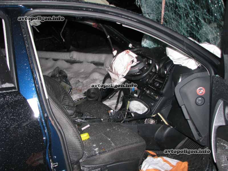 Ужасное ДТП с маршруткой в Киеве: погибли трое. Фото, Видео