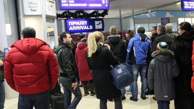 У Київ прибули евакуйовані з Сирії українці