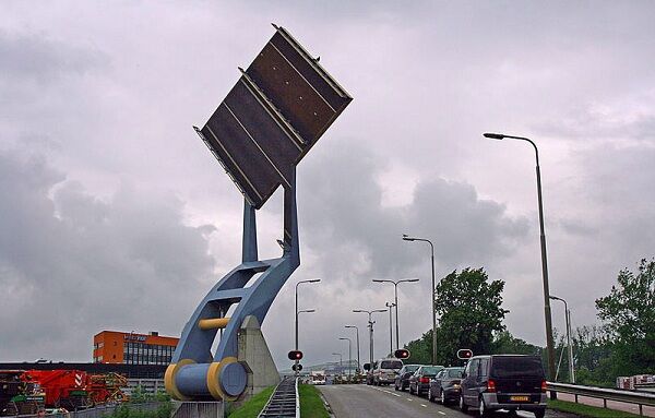 Самые необычные мосты в мире. Фото