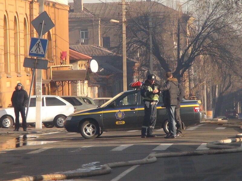 В Мариуполе из-за салютов взорвался дом: есть жертва