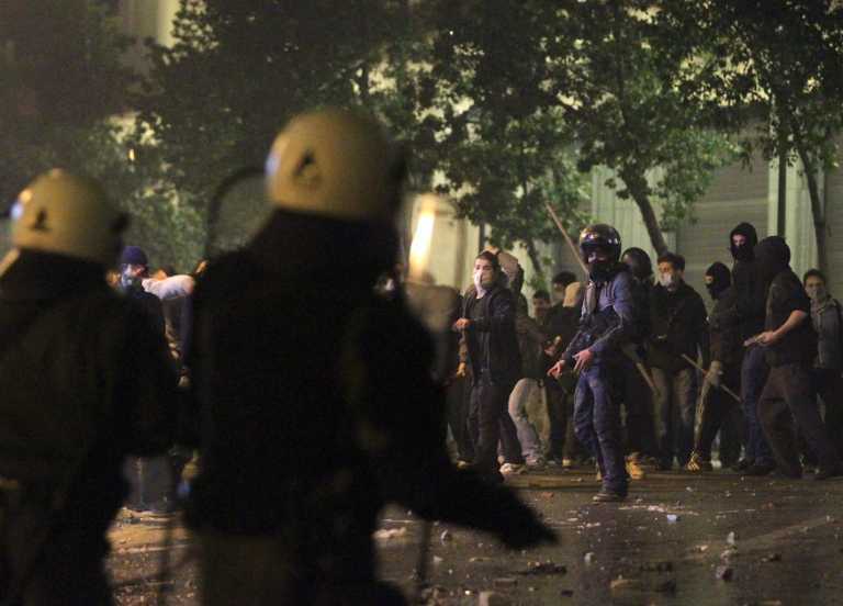 Как Греция из кризиса выходит. Фото. Видео