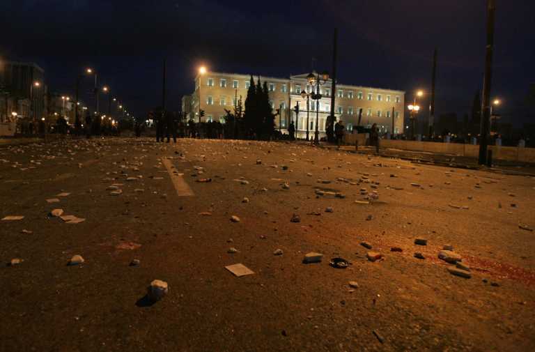 Как Греция из кризиса выходит. Фото. Видео