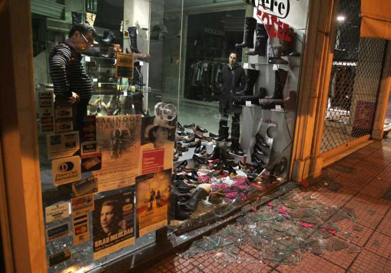 Как Греция из кризиса выходит. Фото. Видео