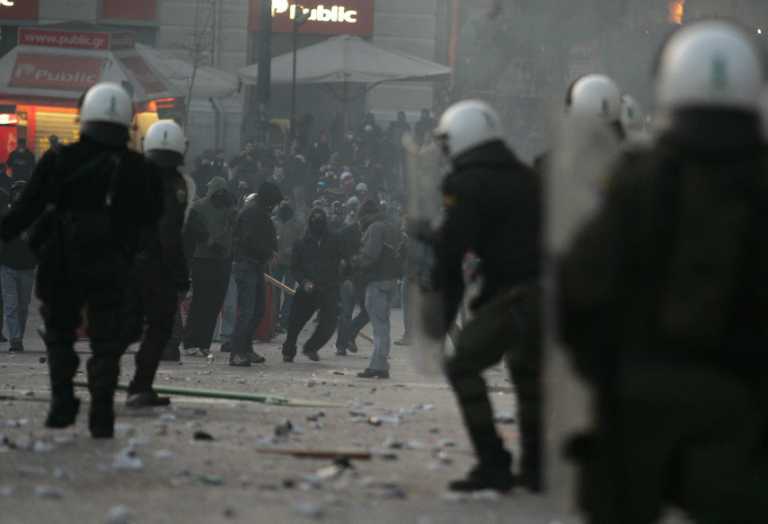 Как Греция из кризиса выходит. Фото. Видео