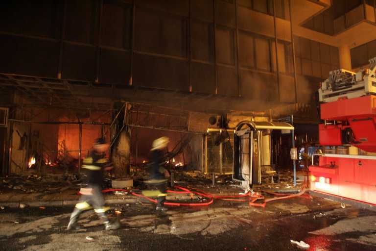 Как Греция из кризиса выходит. Фото. Видео