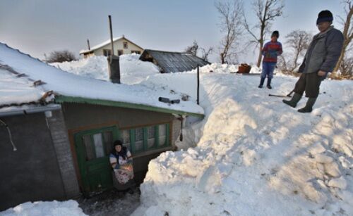 Румыния ушла под снег. Фото. Видео
