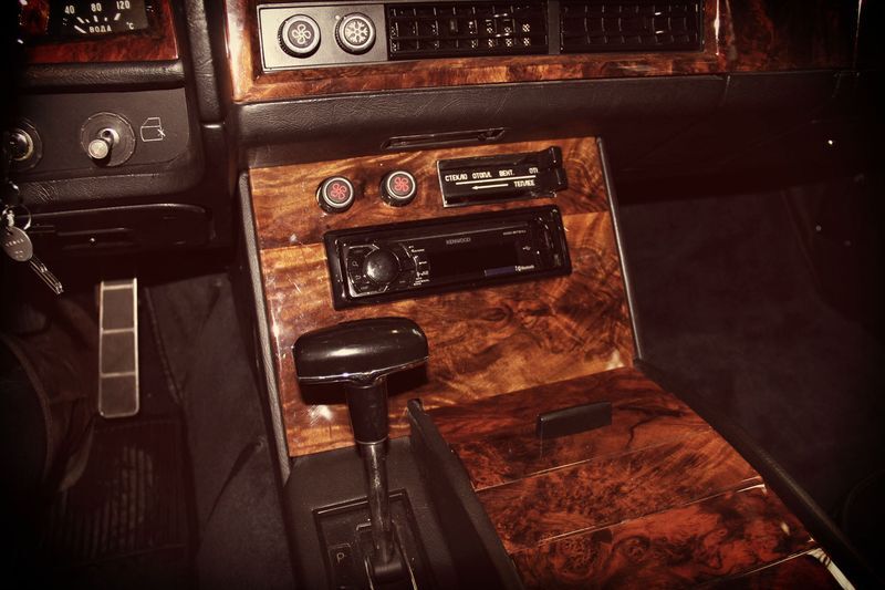 Как вручную собирают лимузины ЗиЛ. Фото  