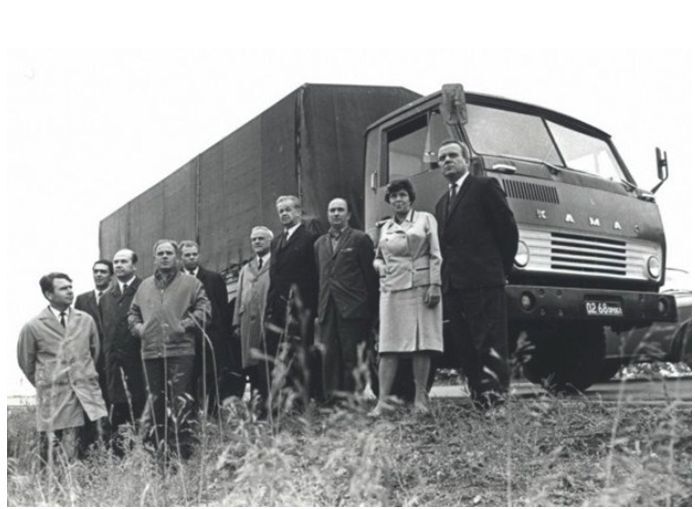 Как менялся КАМАЗ – от СССР до наших дней. Фото